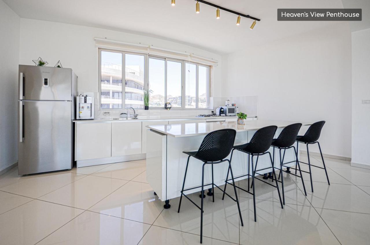Yalarent Mountainside Luxury Apartments With Private Pool Eilat Bagian luar foto