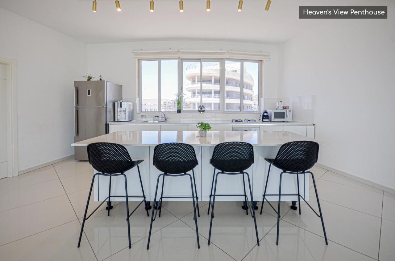 Yalarent Mountainside Luxury Apartments With Private Pool Eilat Bagian luar foto